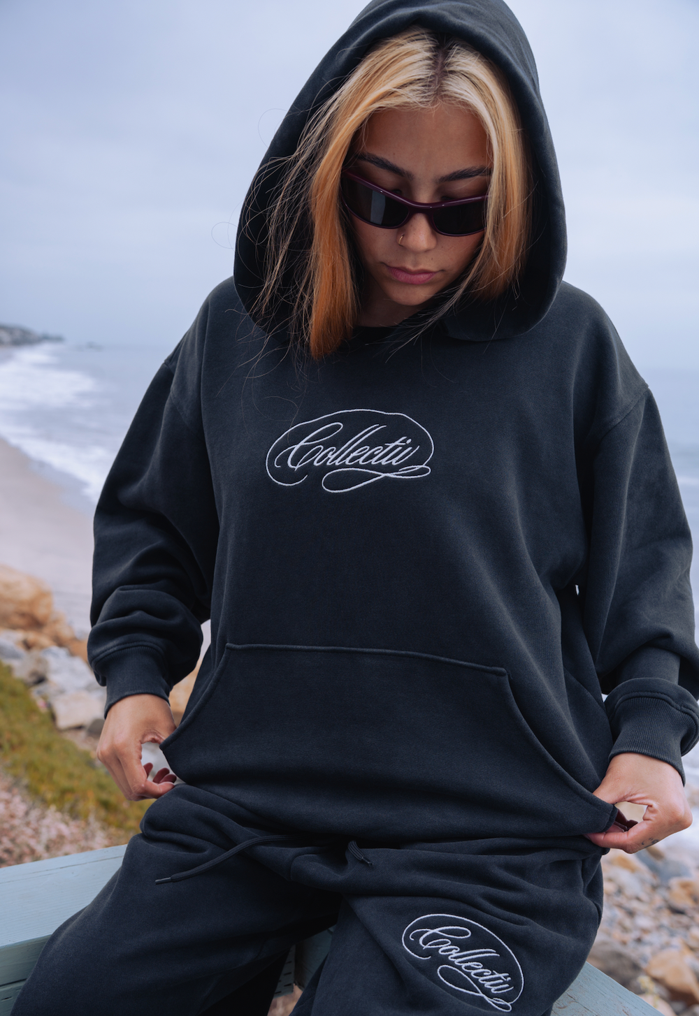 CURSIVE HOODIE - VINTAGE BLACK